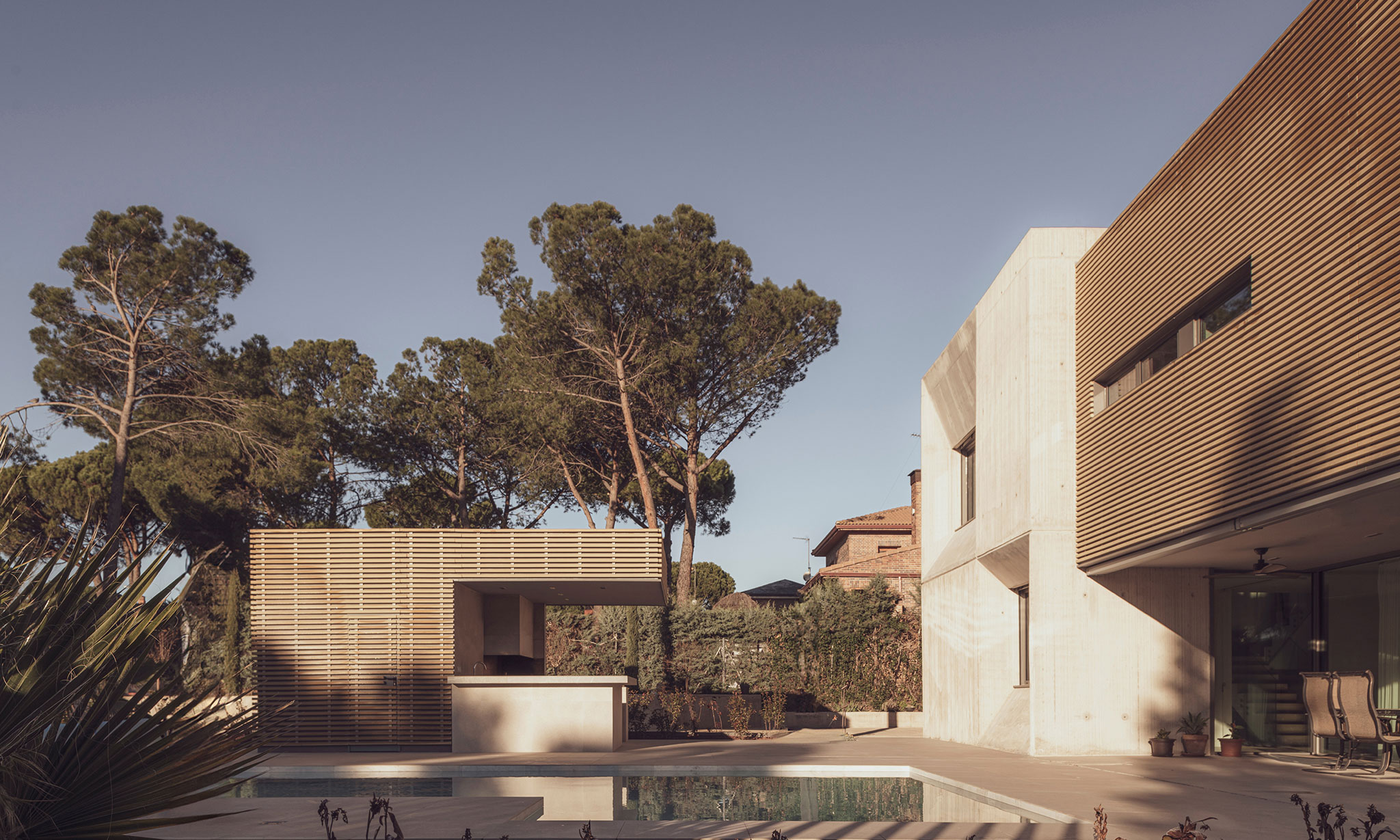 Contemporary Façade Annapurna