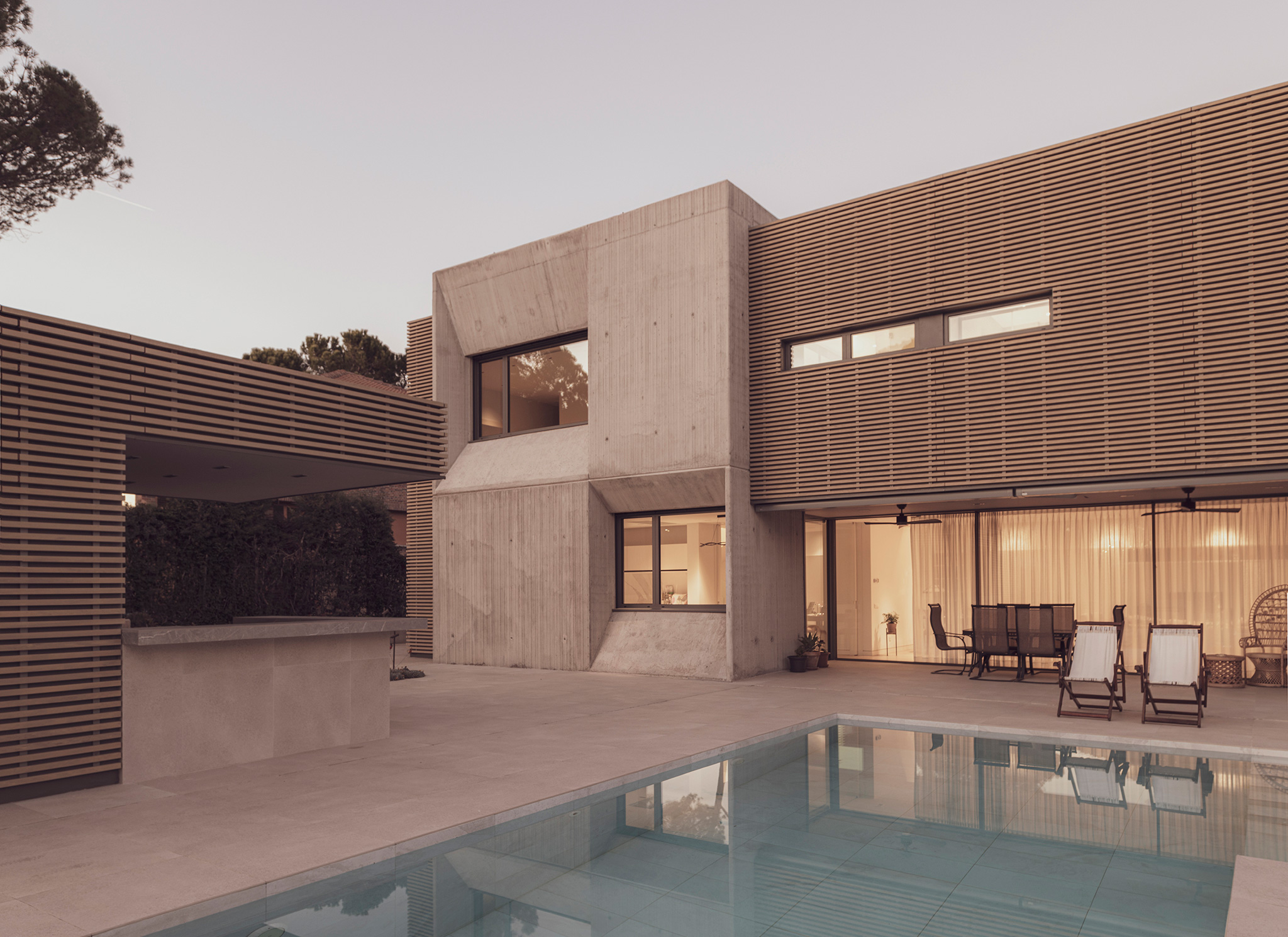 Contemporary Façade Annapurna