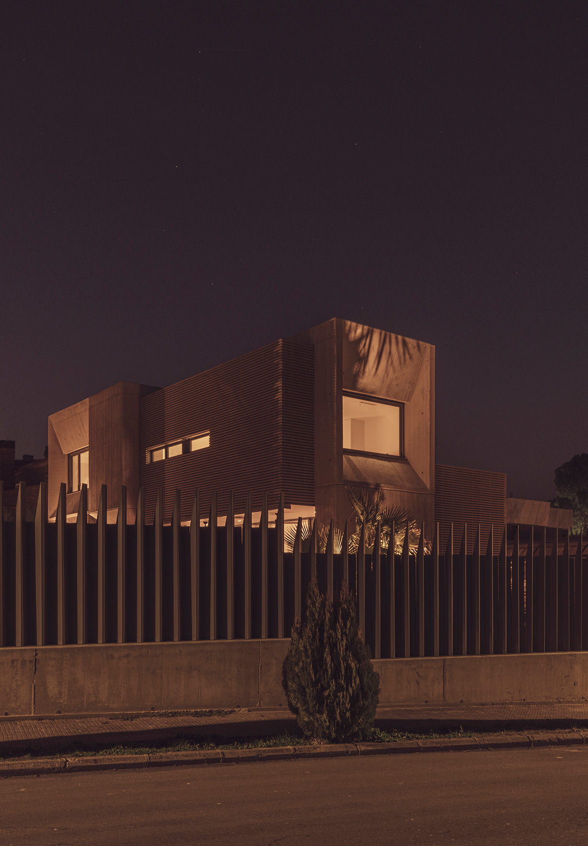 Contemporary Façade Annapurna